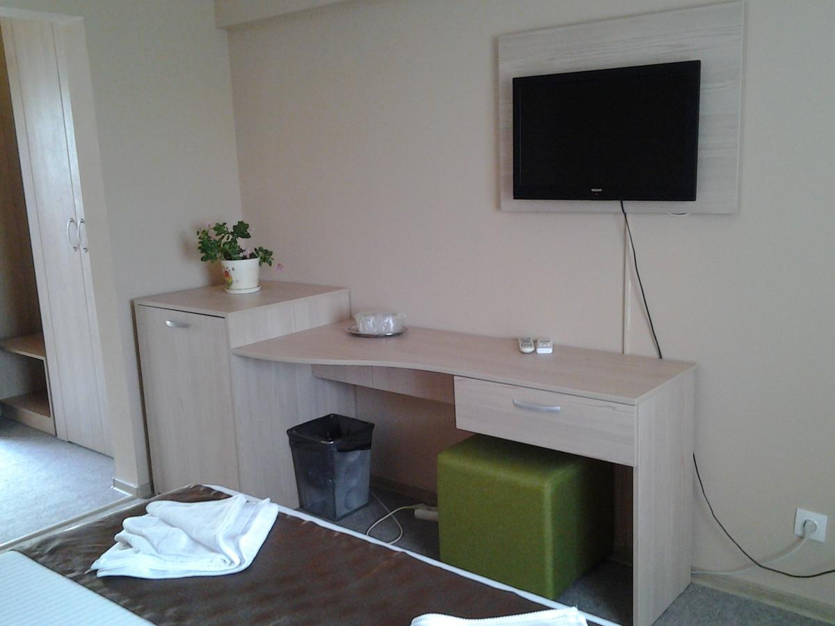 Hostel Nova Route Năvodari Esterno foto