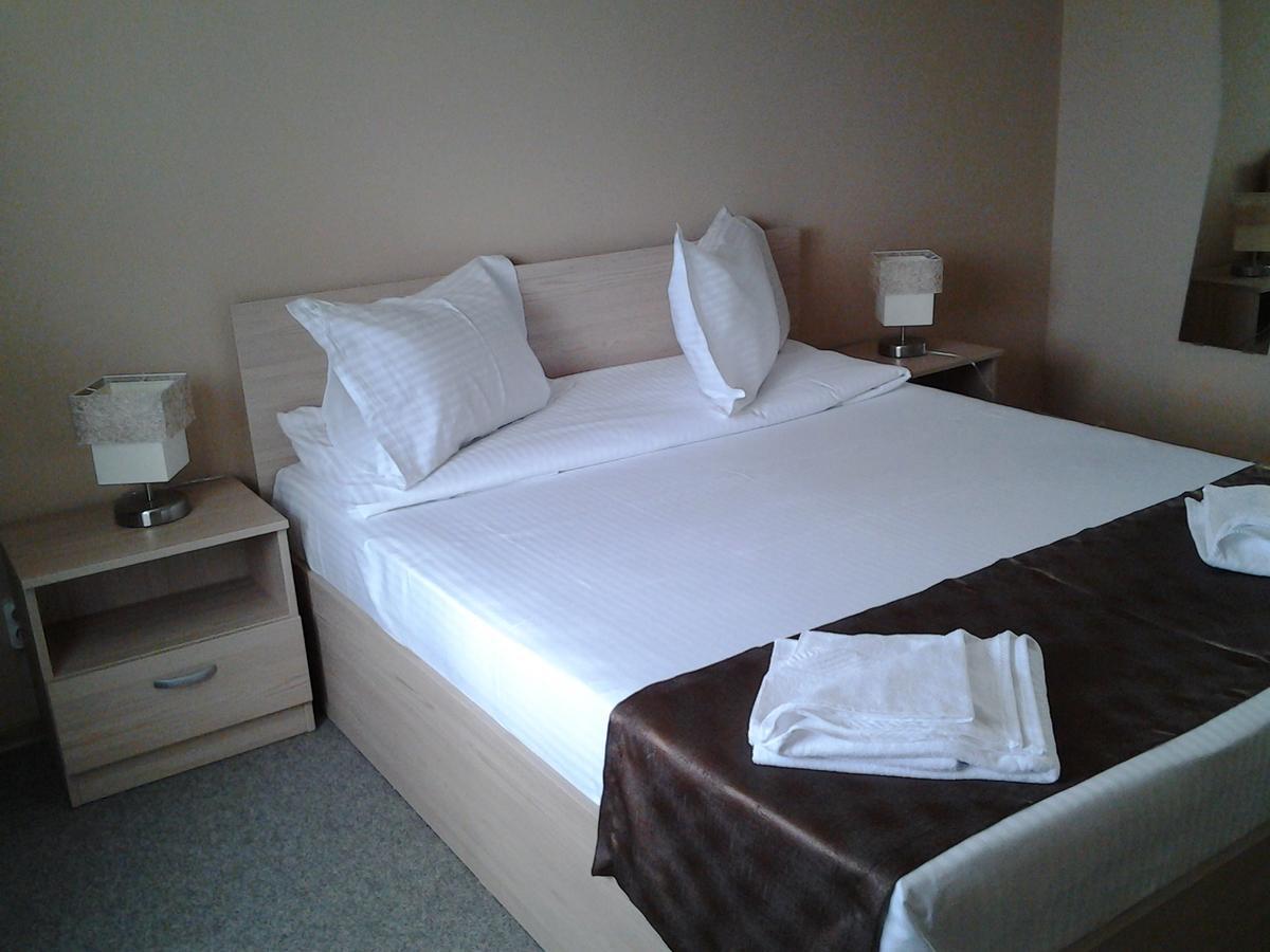 Hostel Nova Route Năvodari Esterno foto